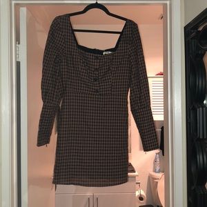 essue brown & black checkered dress sz M
